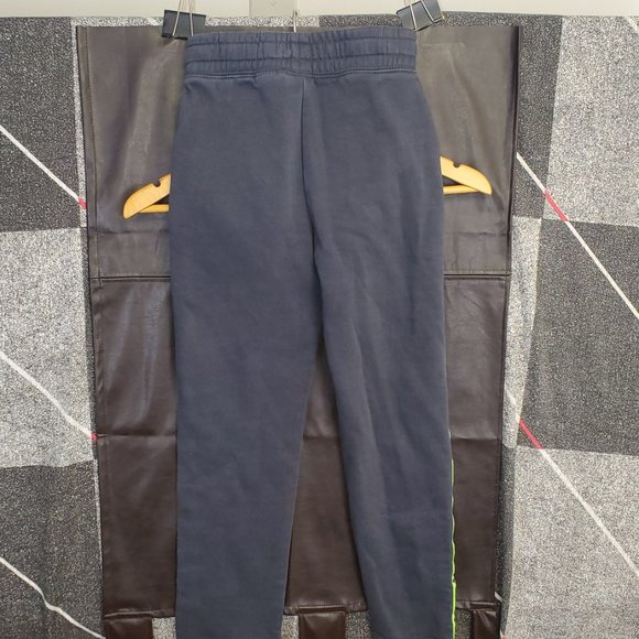 3/$20 Puma boys jogging pants age 7/8 medium pants - Picture 2 of 3